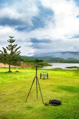 Setting Up at Khao Chamao Reservoir